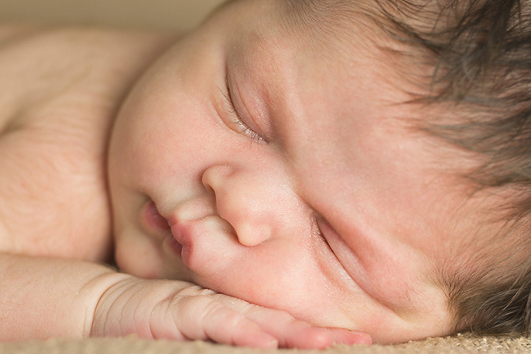 ferndale newborn photography: close-up of baby's face